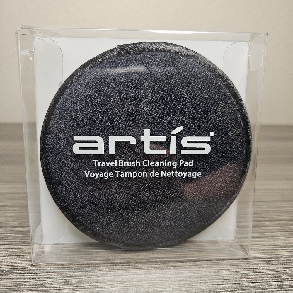Artís Brush Cleaning Pad - Travel Size NWT